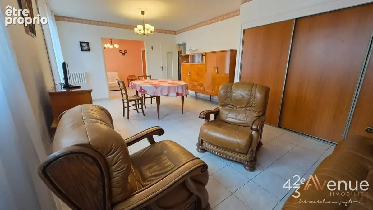 Appartement 3 pièces 62 m² à vendre à Saint-Etienne (42000) - photo 3