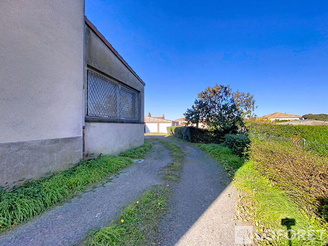Commerce à CHOLET