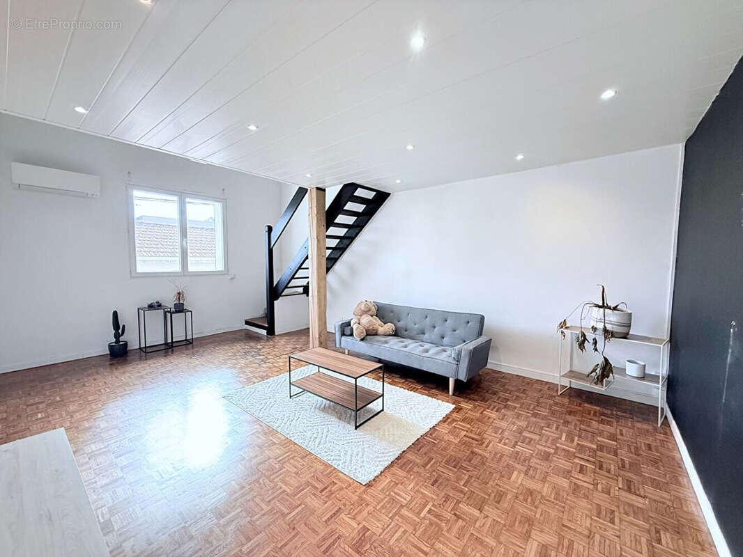 Appartement à BEZIERS