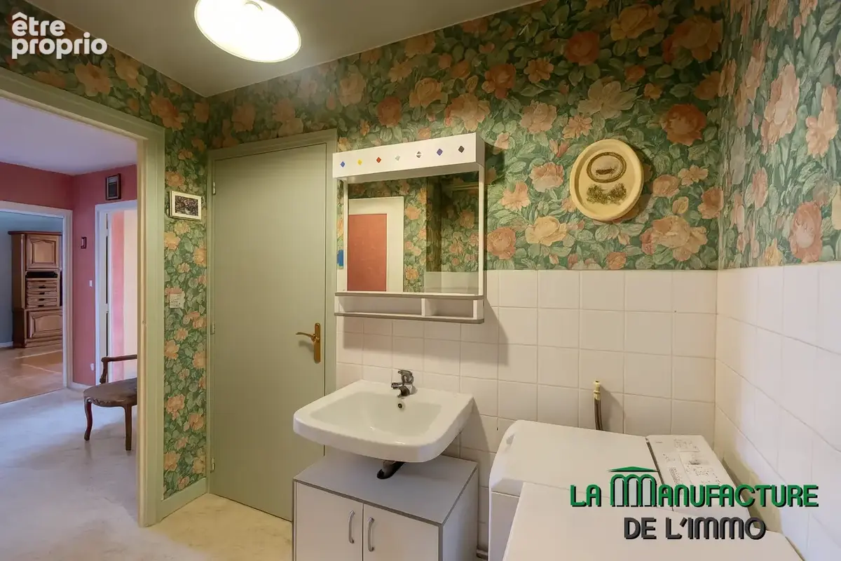 Appartement f3 traversant et lumineux avec balcon / saint-etienne hpl - photo 13