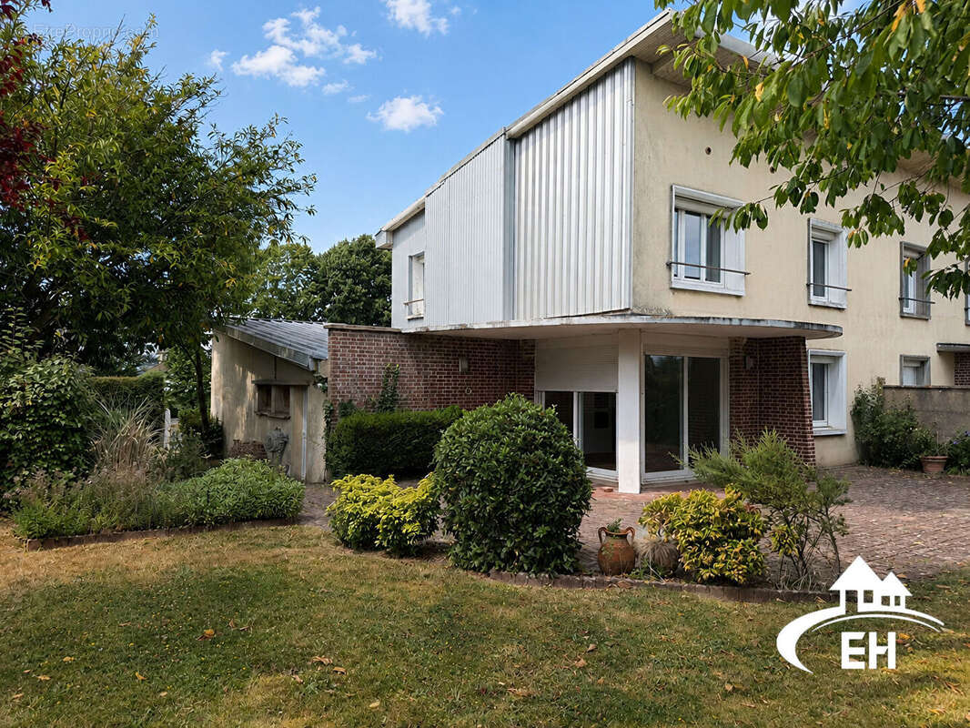 Maison centre ville - photo 15