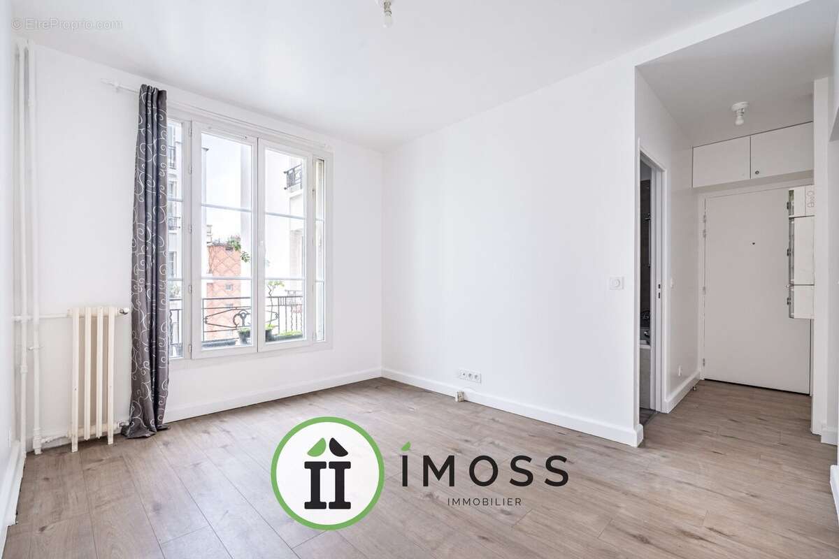 Appartement à PARIS-18E