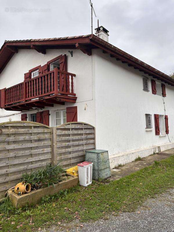 Appartement à SAINT-PEE-SUR-NIVELLE