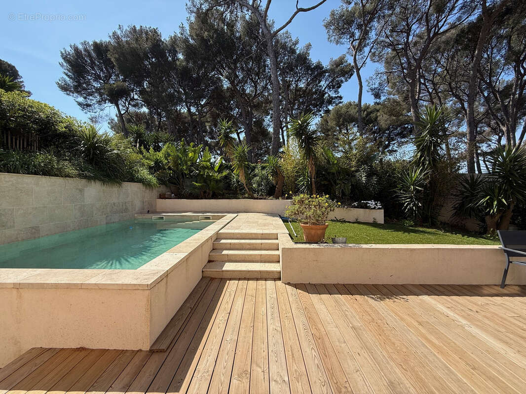 Maison à SANARY-SUR-MER