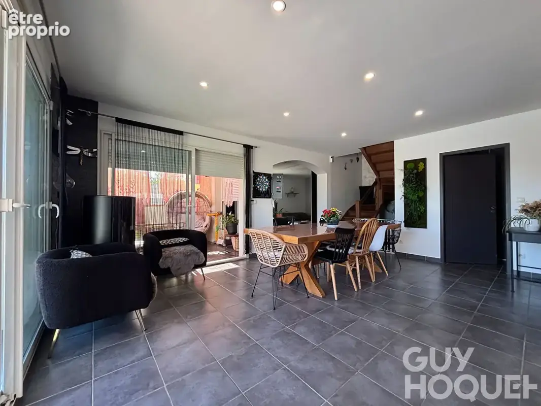 Maison avec vue Pyrénées, piscine, et chalet indépendant ! - photo 5