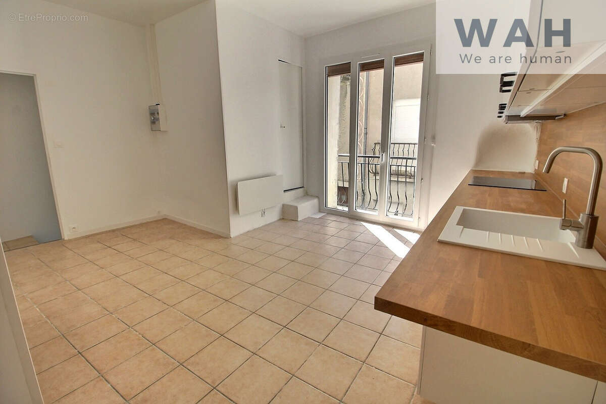 Appartement à GIGNAC