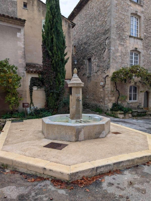 Maison à CERESTE