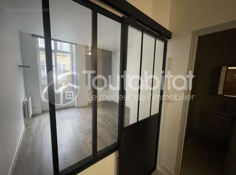 Appartement à CHARLEVILLE-MEZIERES