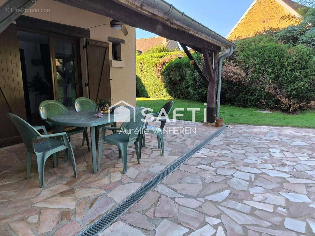 Photo 7 - Maison à SOUGERES-EN-PUISAYE