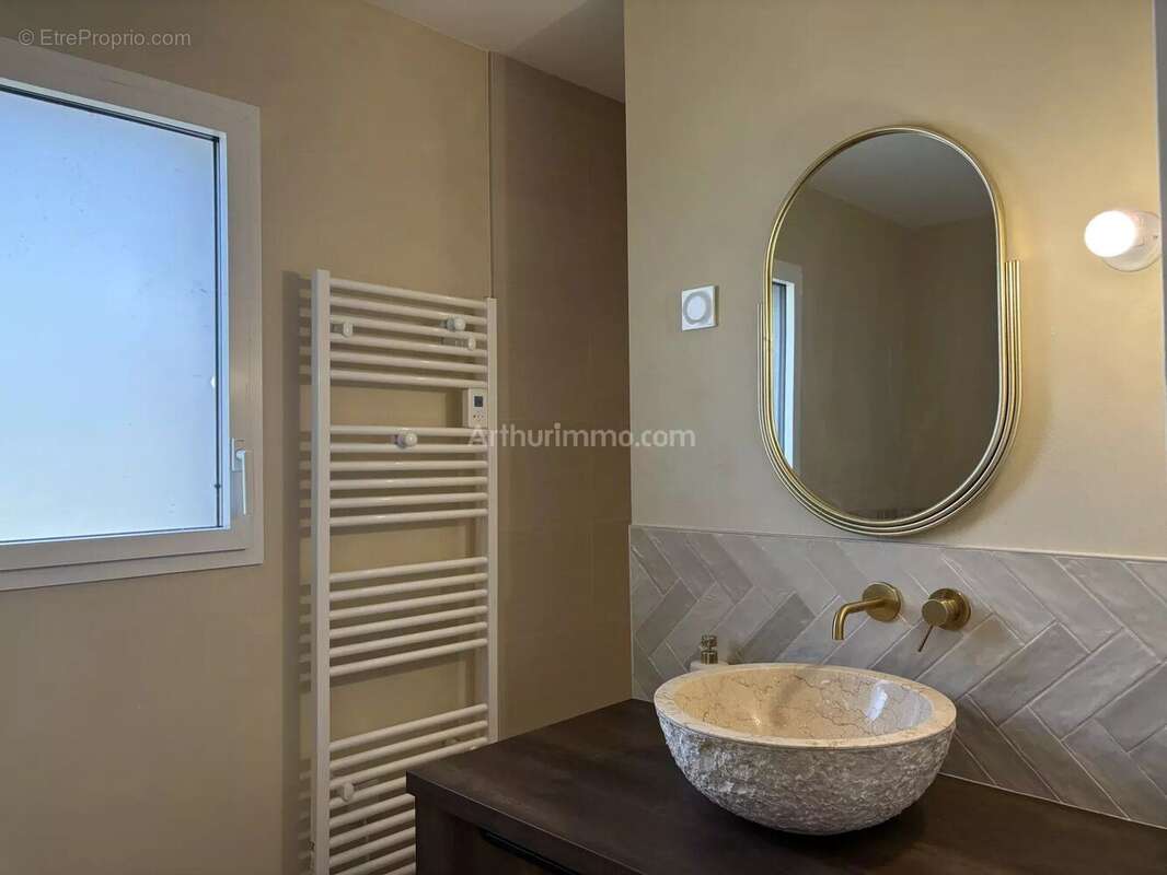 Maison à TALMONT-SAINT-HILAIRE