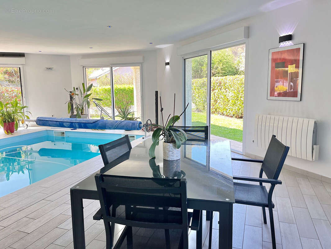 Maison à BOURGOIN-JALLIEU