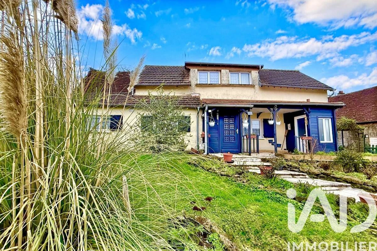 Photo 1 - Maison à DONZY