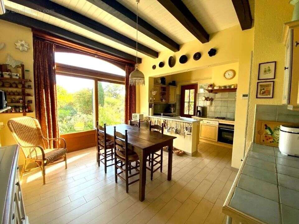 Maison à PUY-L'EVEQUE