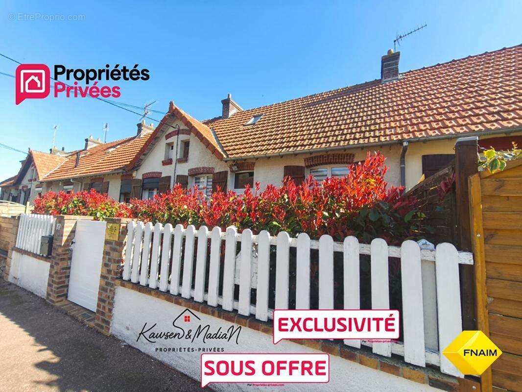 Maison à LA BONNEVILLE-SUR-ITON