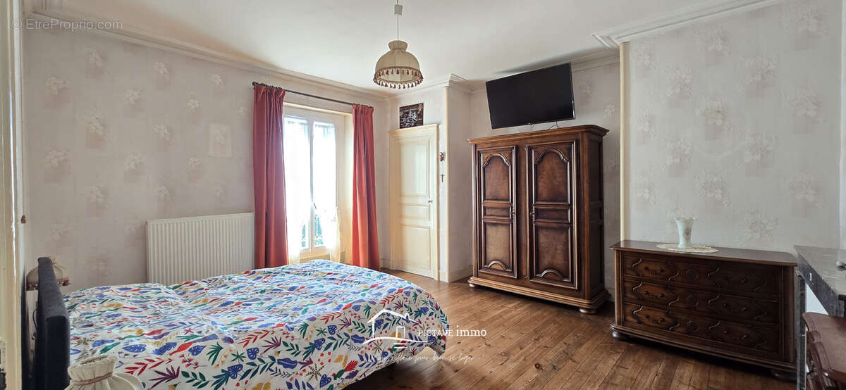 Maison de caractère 19ème siècle - 234m2 - terrain 1320m2 - photo 12