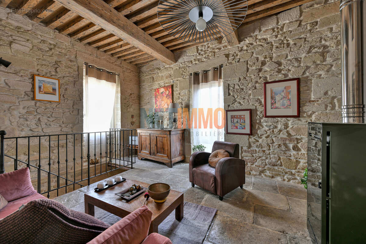 Maison à AIMARGUES