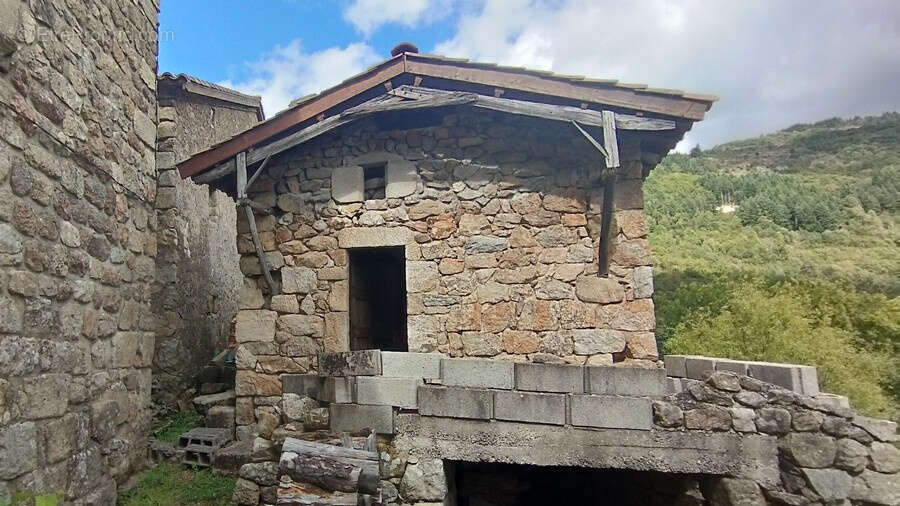 Maison à LE CHEYLARD