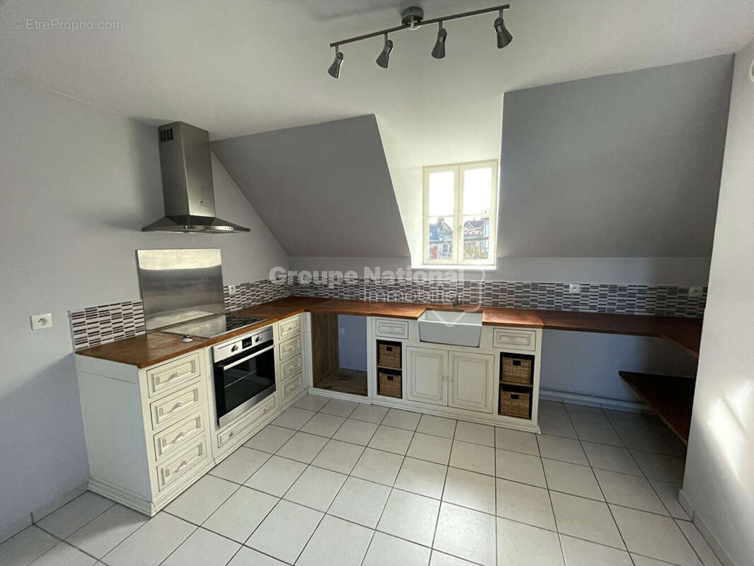 Appartement à PIERREFONDS