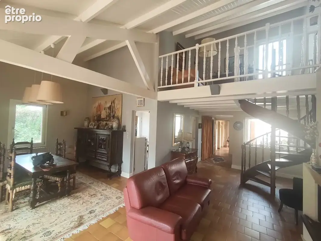 Maison 7 pièces 181 m² à vendre à Chasseneuil-Sur-Bonnieure (16260) - photo 7