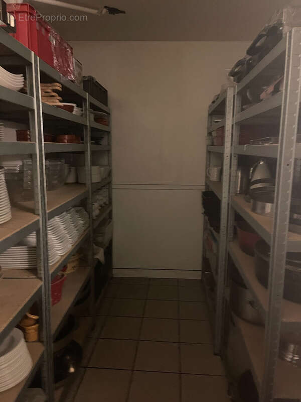 Commerce à TAINTRUX