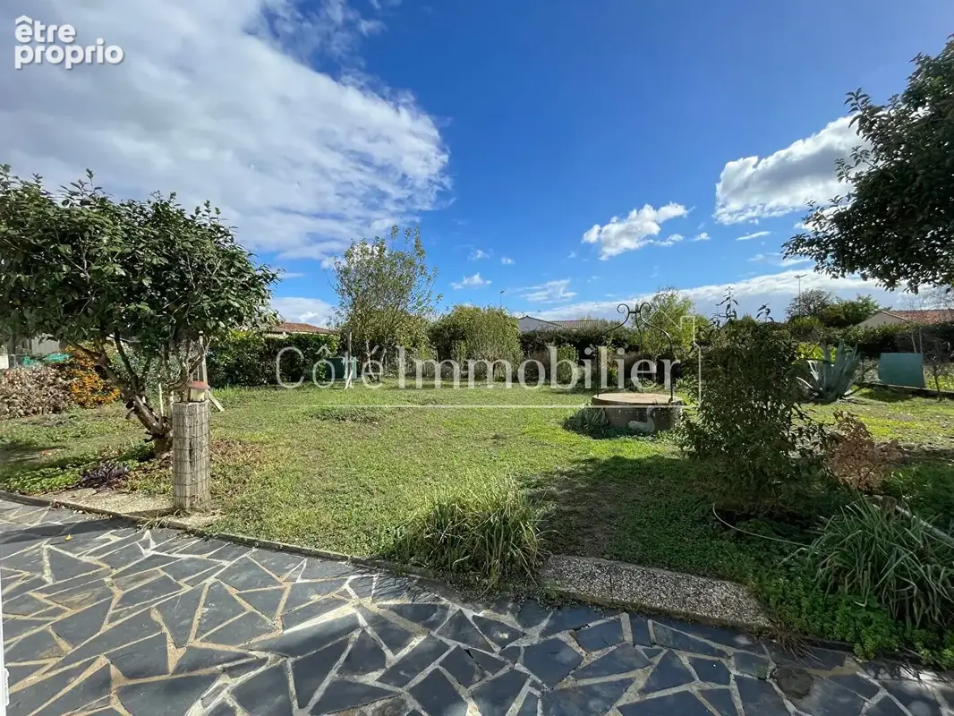 Maison de plain-pied avec jardin et grand garage - Saint-Mars-de-Coutais - photo 8