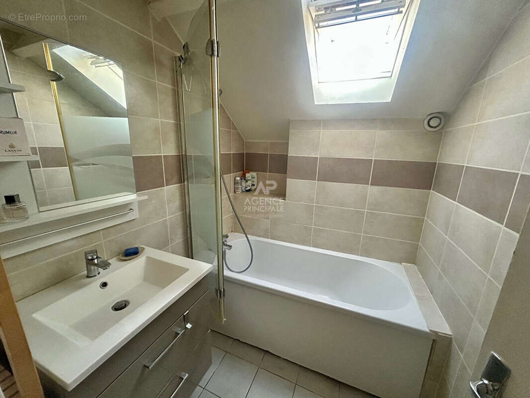 Appartement à CARRIERES-SOUS-POISSY