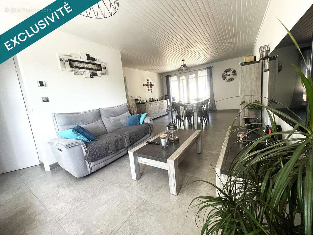 Photo 4 - Maison à LA ROQUE-D'ANTHERON