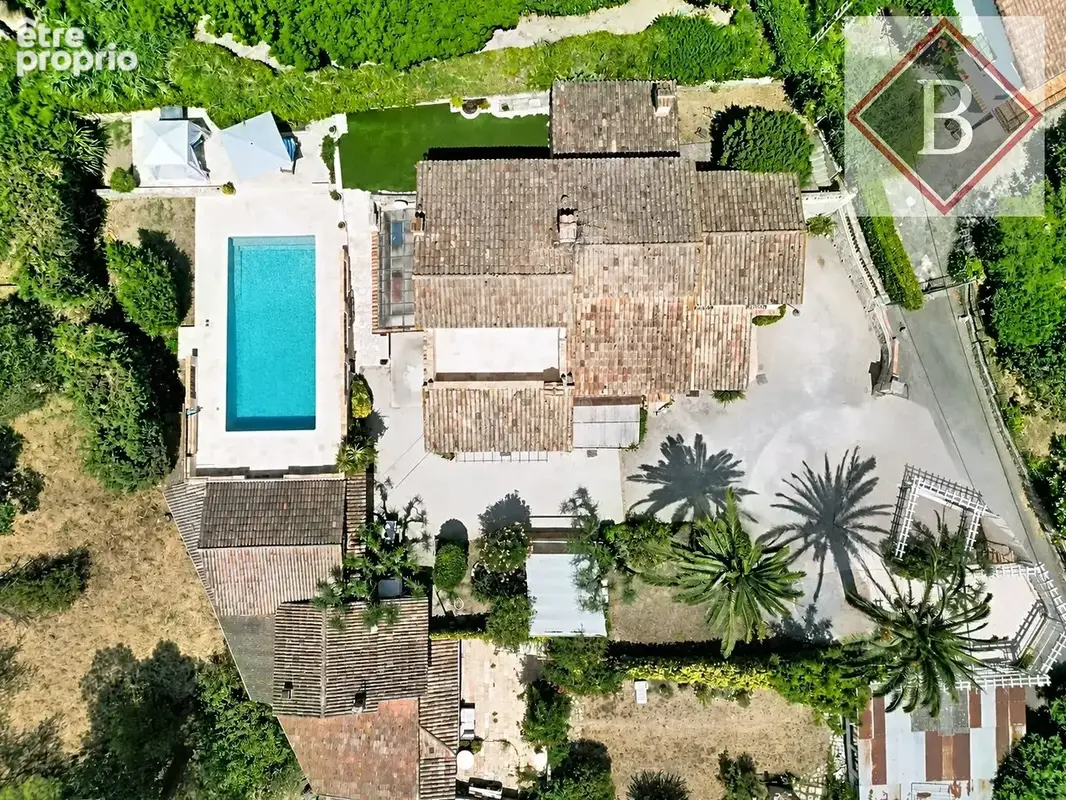 Maison 378 m² à Mougins  - photo 3