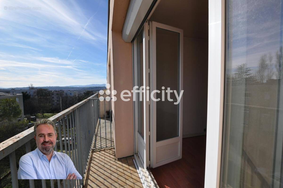 Appartement à FEYZIN