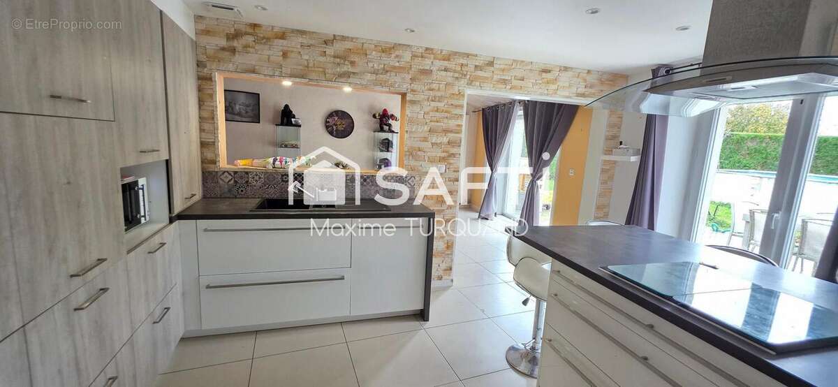 Maison 131 m² à Antigny  - photo 3