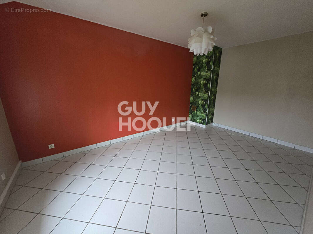 Maison à MILLY-LA-FORET