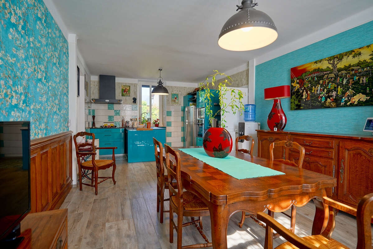 Maison à LA CHAPELLE-SAINT-LAURENT