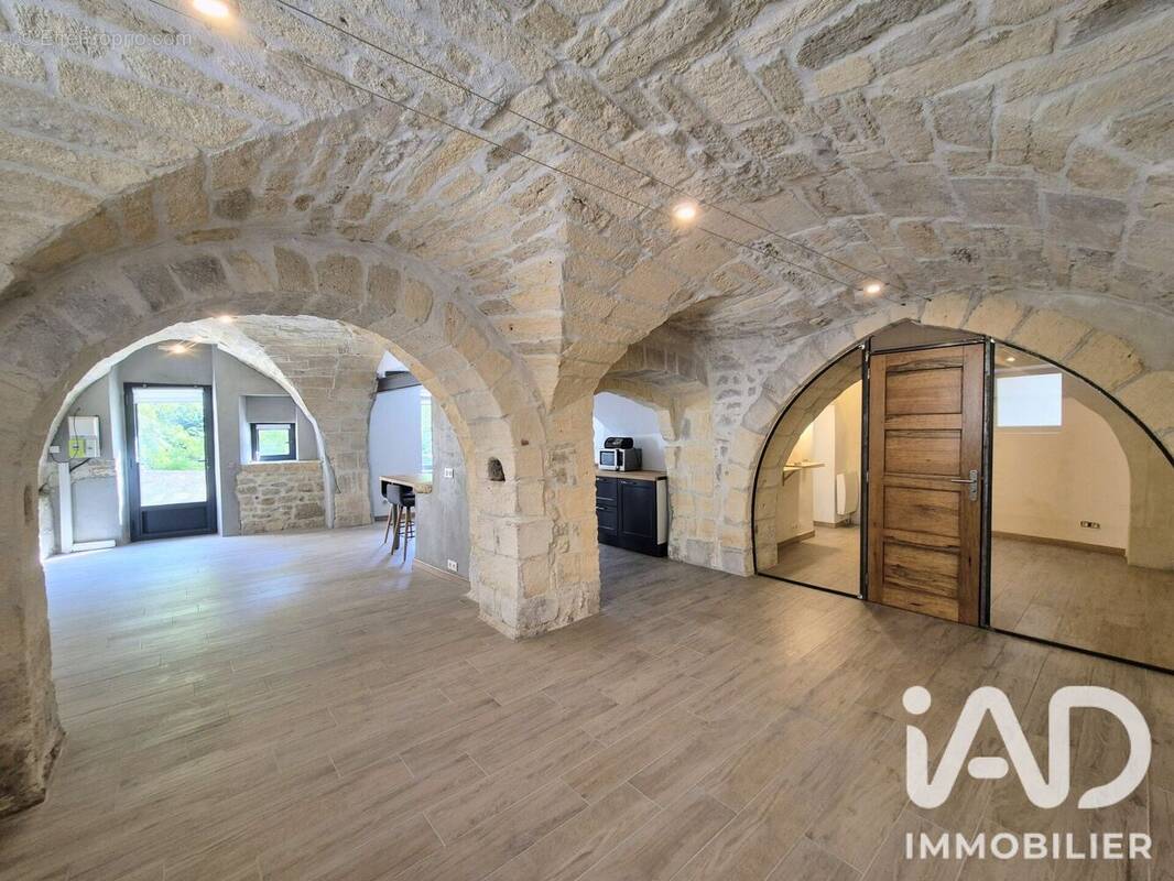 Photo 1 - Appartement à ROBION