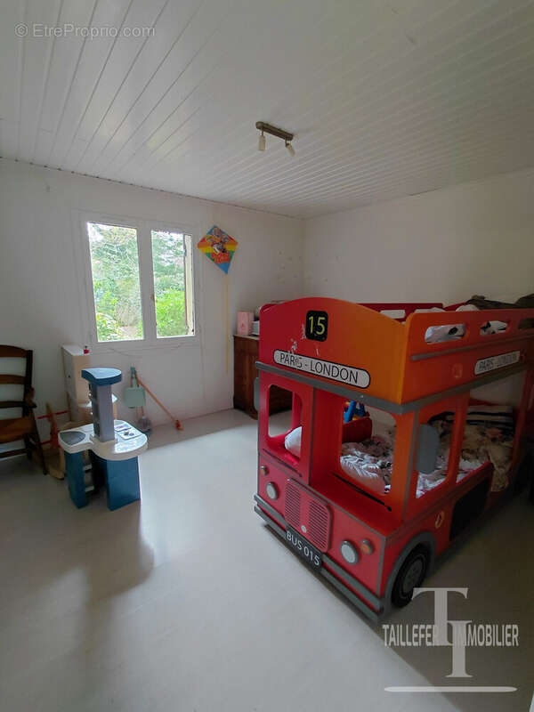 Maison 240 m² à Perigueux  - photo 7