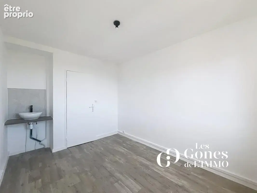 Les Gones de l'Immo vous présentent   Appartement 5 pièces d - photo 6