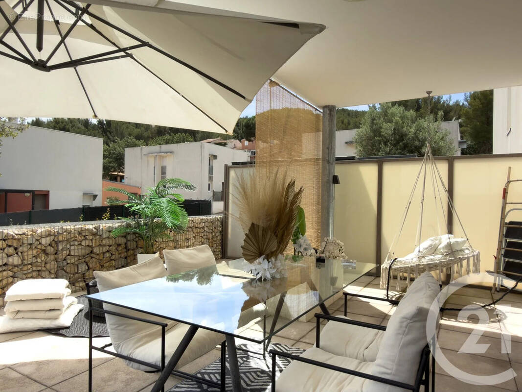 Appartement à LA VALETTE-DU-VAR