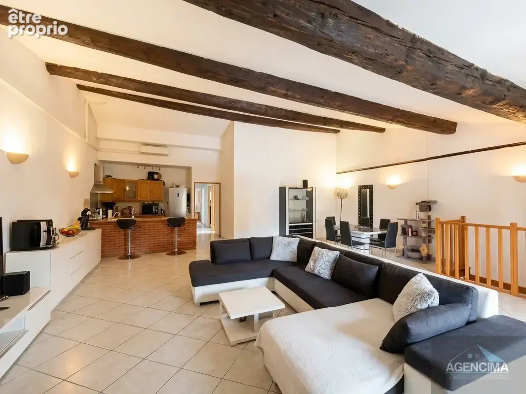 Demeure de prestige pleine d'histoire, avec garage, appartement T3 et jardin - photo 10