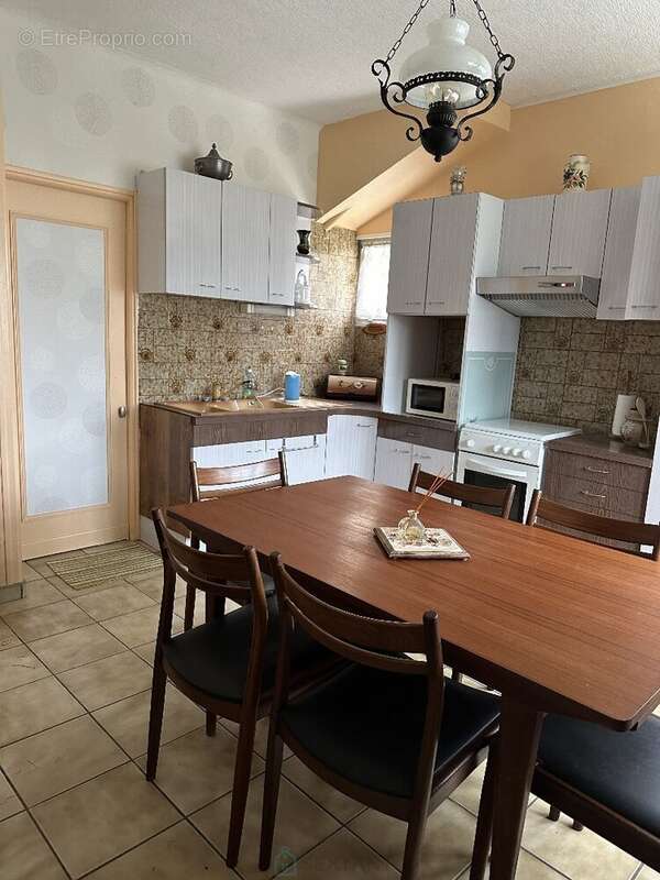 Maison familiale 4 chambres  Fort potentiel à 5 min de Bourgtheroulde - photo 4