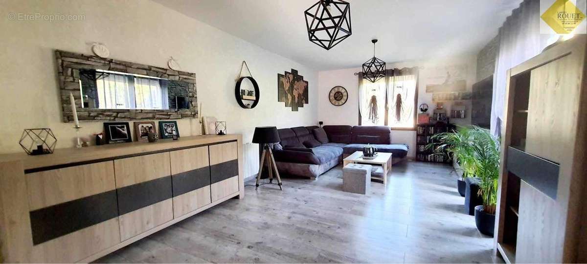 Maison à CHATELLERAULT