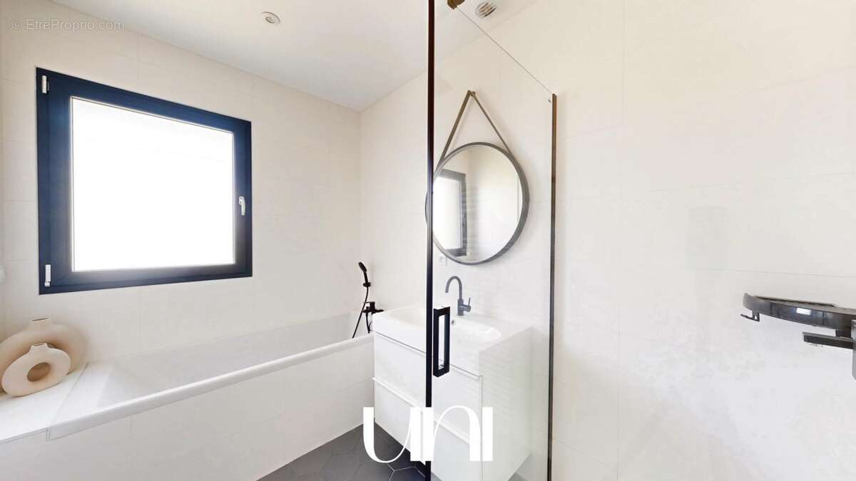 Maison à THURY-HARCOURT