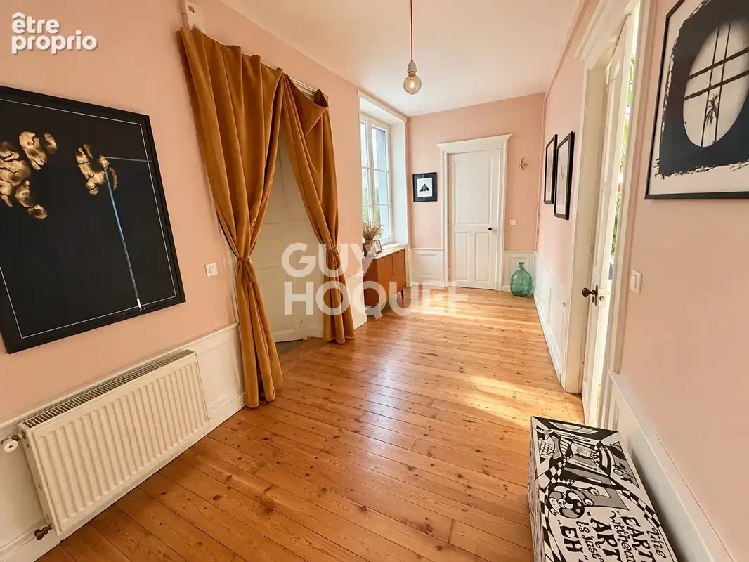 RIOM centre - Bel Appartement 187 m2, 4 chambres - photo 8