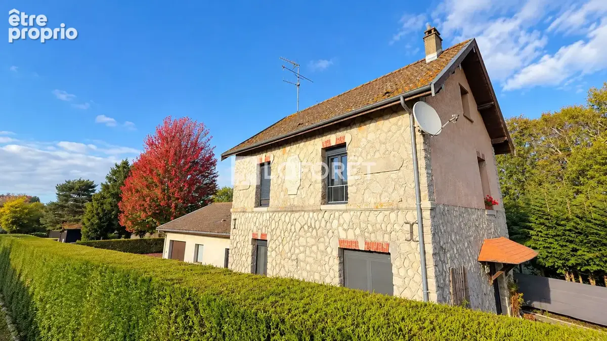 Maison à VIENNE-LA-VILLE