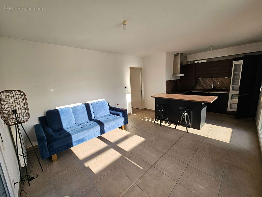 Appartement à LYON-8E