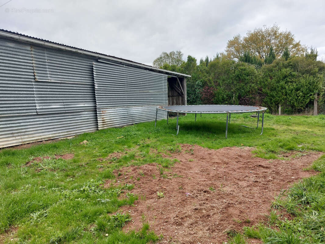 Maison à FAYE-L&#039;ABBESSE