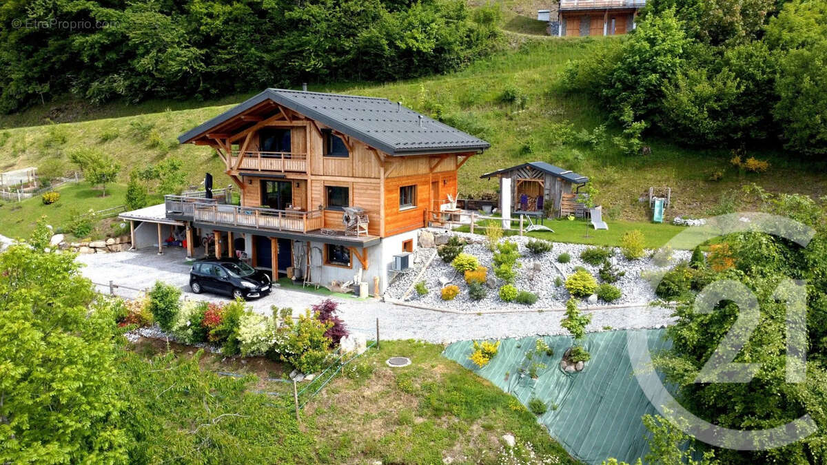 Maison à VERCHAIX
