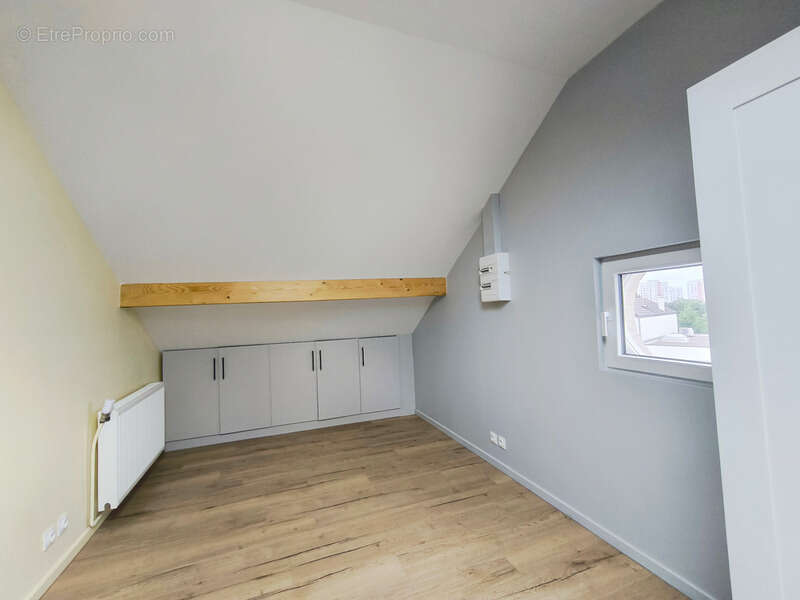 Maison à NANTERRE