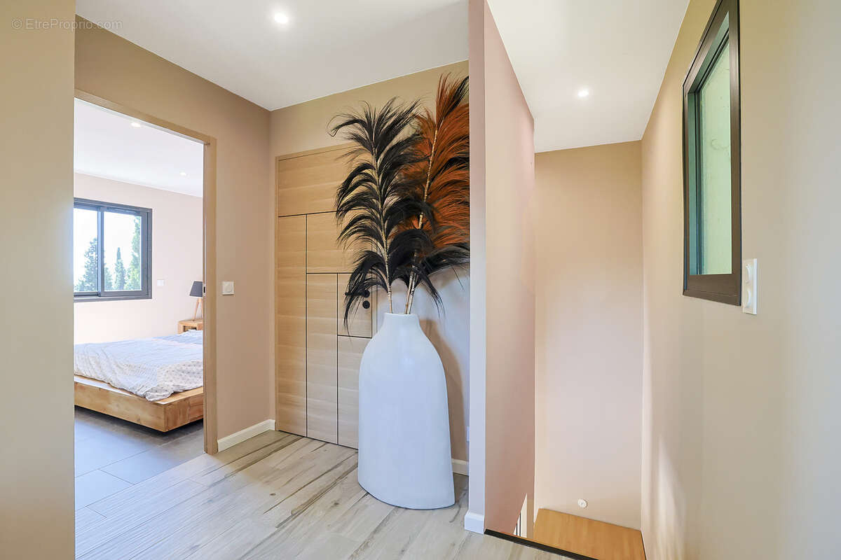 Maison à SOLLIES-PONT