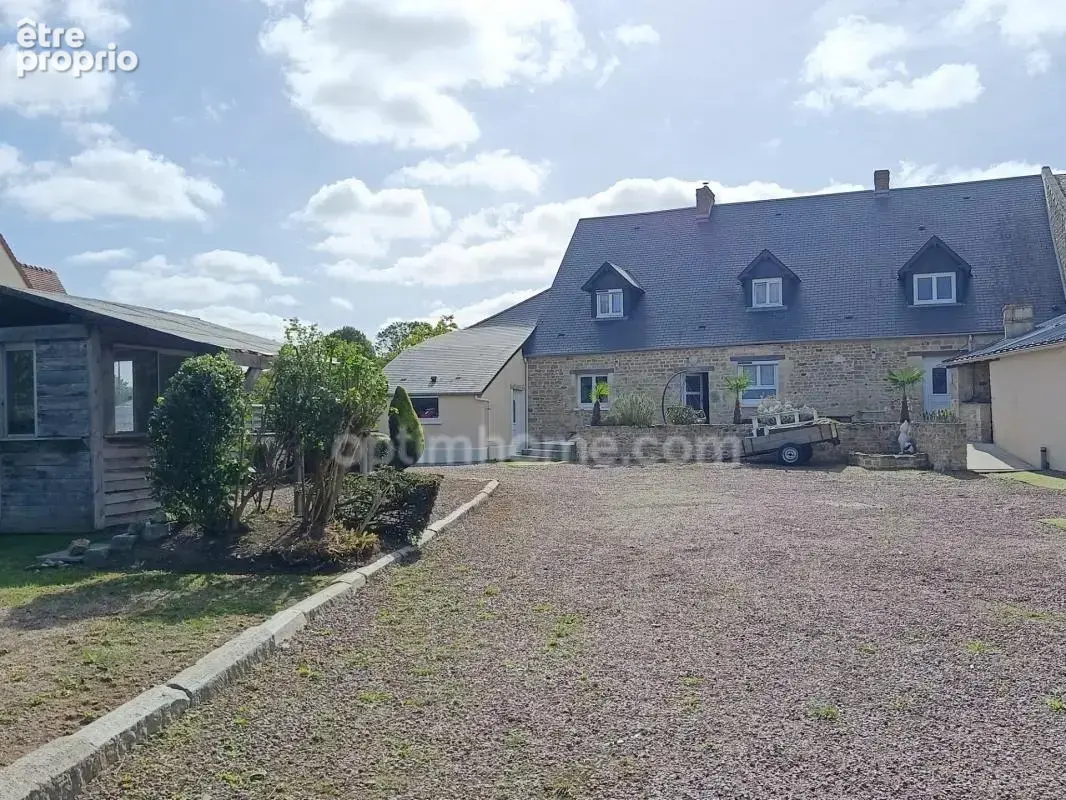 Longère en pierre de caractère – 222 m² – 5 chambres – 140 m² de dépendances – terrain 1 500 m² val d’arry (14210) – à proximité - photo 3