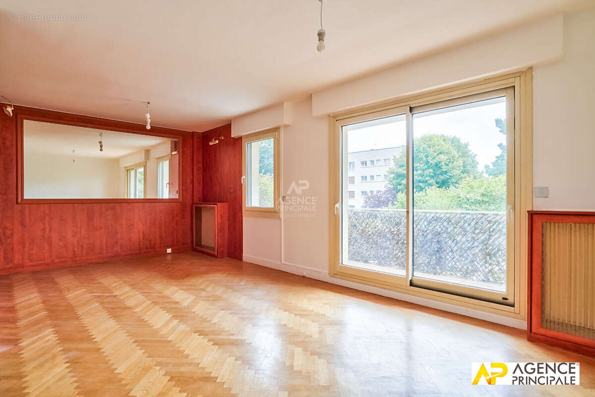 Appartement à MAISONS-LAFFITTE