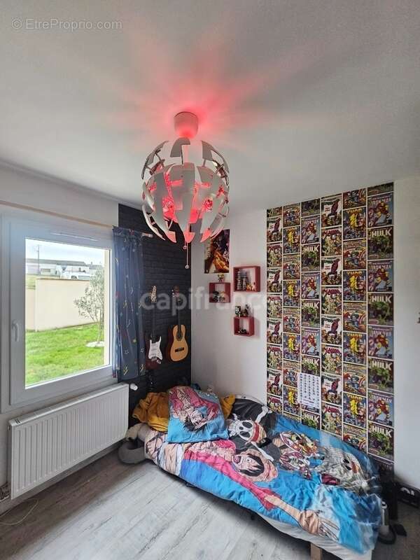 Maison à VENDEUVRE-DU-POITOU